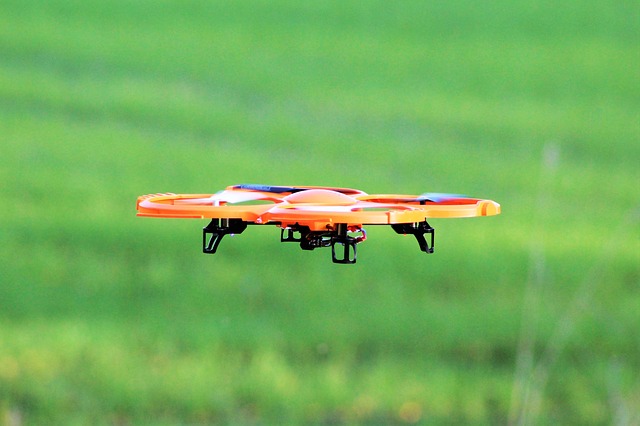letící dron